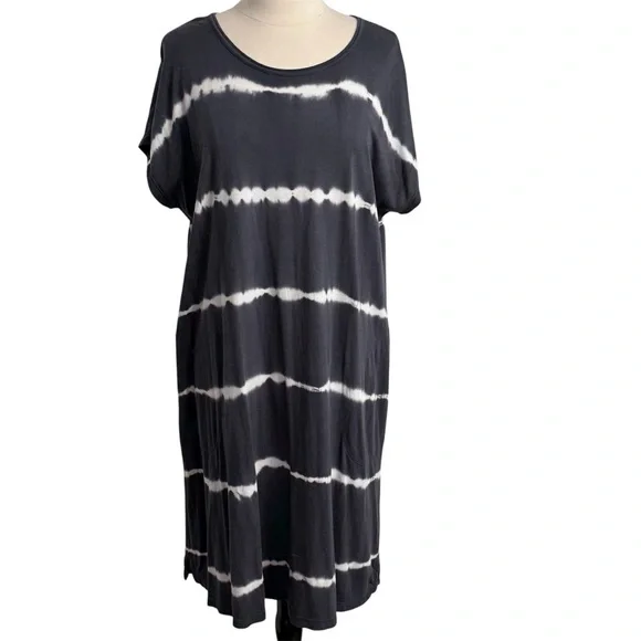 J. Jill Fit Tie Dye Knit Stripe Pattern Shirt Dress Dark Gray and White Colorway - Picture 1 of 9